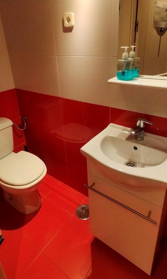 Single Rooms Madrid Buitenkant foto